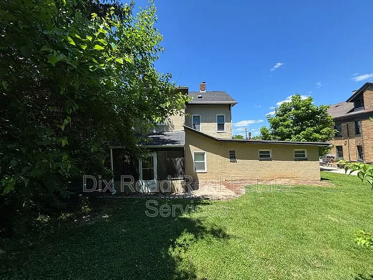 545 Rockdale Ave #2 — Photo 3