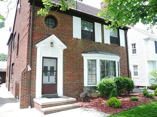 3710 Lynnfield Rd photo 1