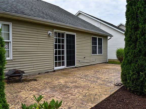 3rd image of 3901 Dugans Landing Dr Unit 73