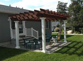 23 Park St, Bourne, MA 02532