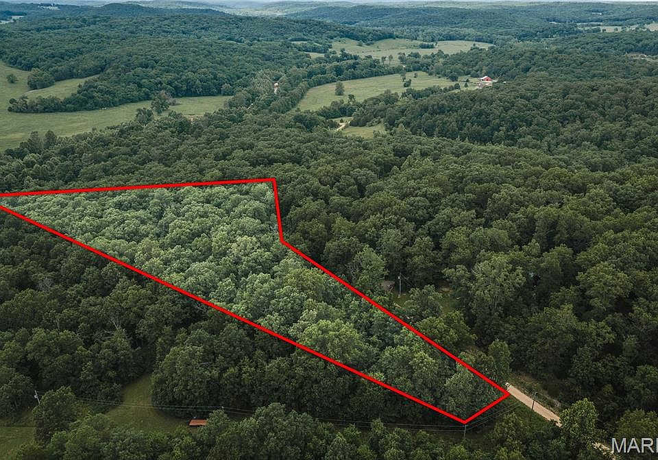 1st image of 275 Oakidge Rd