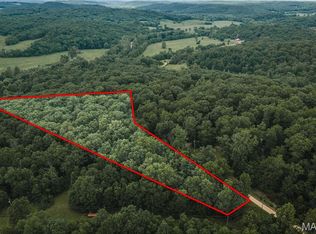 275 Oakidge Rd, Bourbon, MO 65441