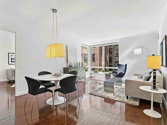 2nd image of 462 W 58th St APT 5A