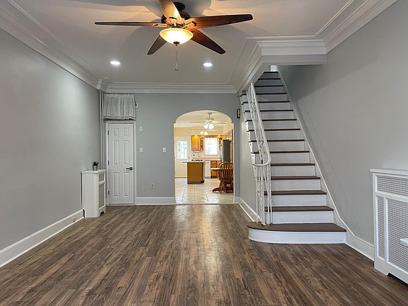 4th image of 2444 E Huntingdon St
