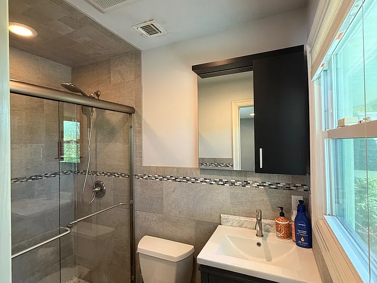 40 Rumson Rd — Photo 15