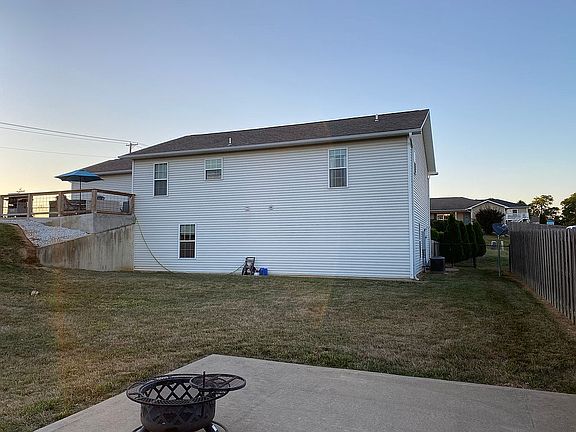 4th image of 108 Silver Hawk Ln