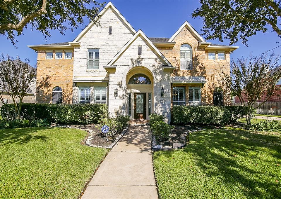 1st image of 21838 Blossom Brook Ln