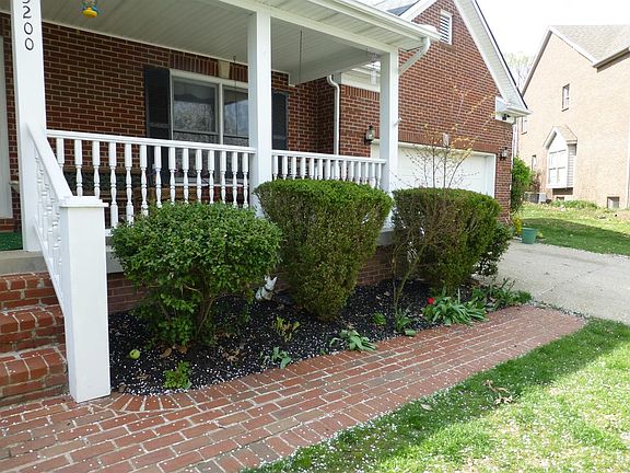 5th image of 3200 Darlington Cir