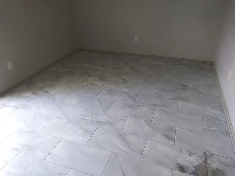 5670 Encino Cv — Photo 3