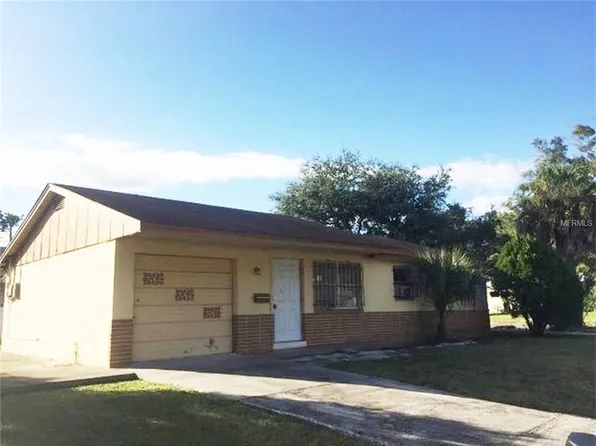 2429 46th St S, Saint Petersburg, FL 33711