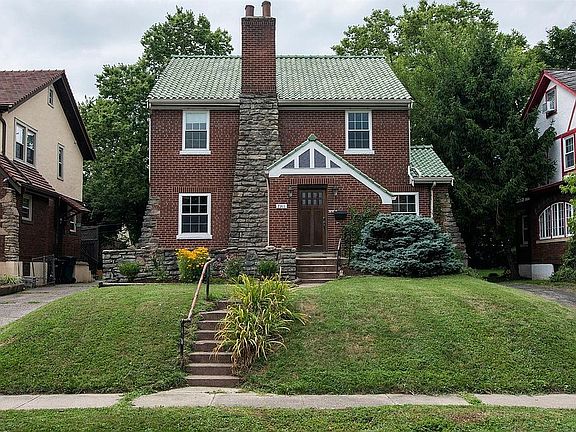 3rd image of 7311 Scottwood Ave