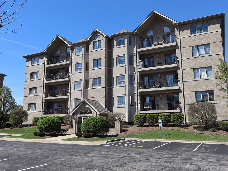 1st image of 14160 Sheffield Dr #404