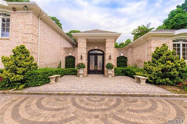 1st image of 4 Vista Ln
