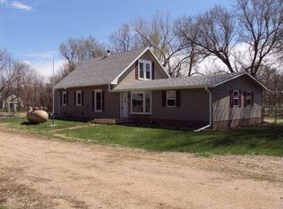 2202 N T Rd, Marquette, NE 68854