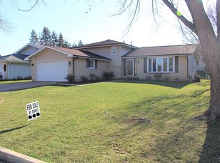 1141 Hobart Ave, Downers Grove, IL 60516