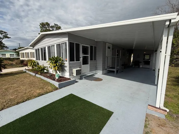 17 Camino Real Ct, Edgewater, FL 32132