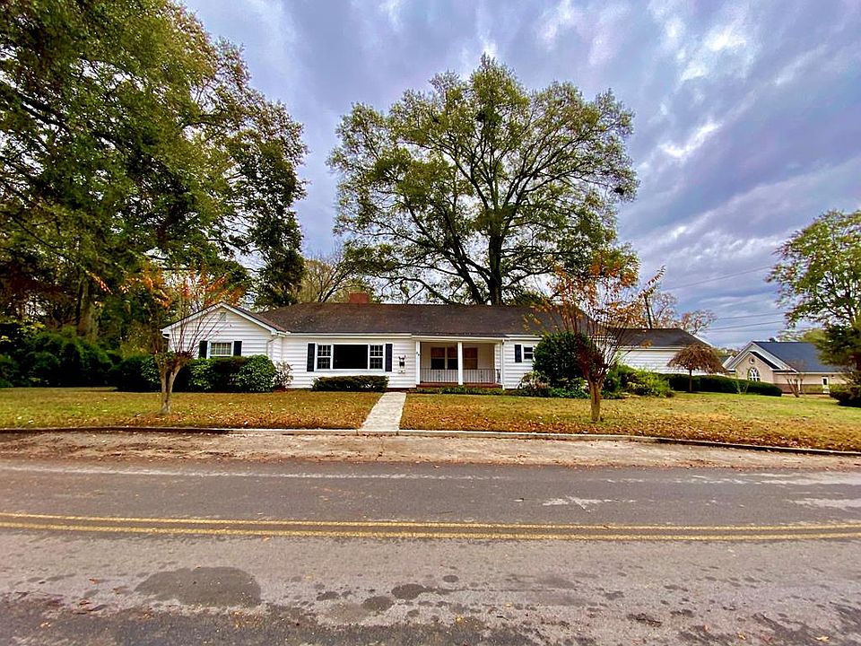 1st image of 26 Taliaferro St