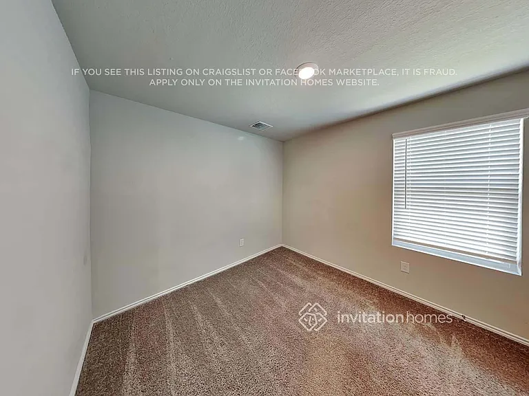 5449 Verdugos Palace — Photo 12