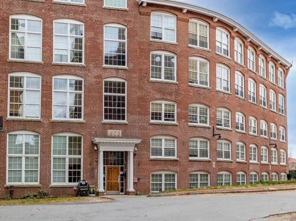 200 Market St #4401, Lowell, MA 01852
