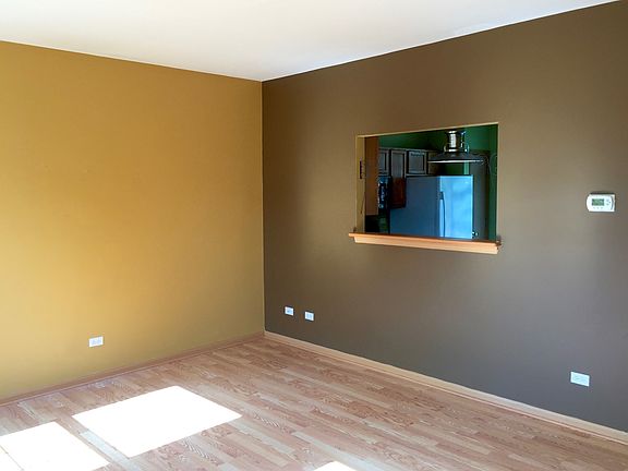 5th image of 2303 Bradley Dr