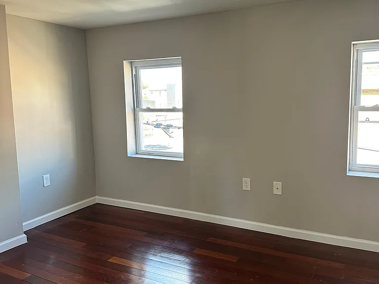 1610 W Stiles St #2 — Photo 11