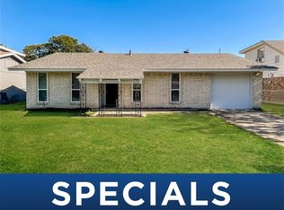 12920 Spring Oaks Dr, Balch Springs, TX 75180