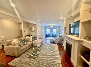 10 Mitchell St APT 1, South Boston, MA 02127