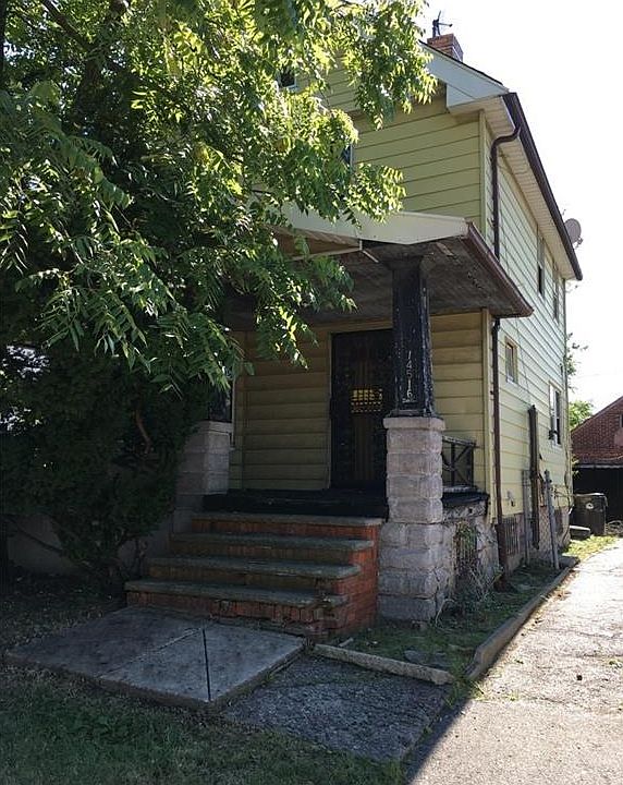 1st image of 14516 Kingsford Ave