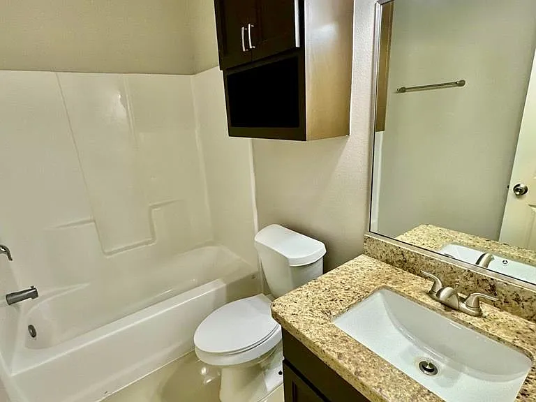 1022 Escondido Ln E #A — Photo 11