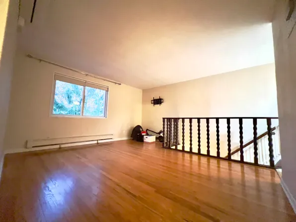 216-37 68th Avenue image 6 of 17