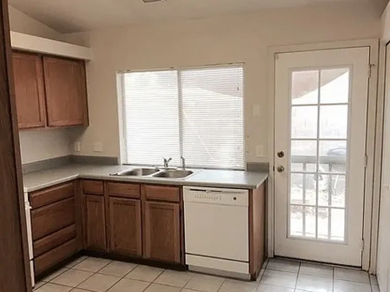 860 N McQueen Rd #1041 — Photo 3