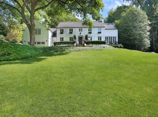 55 Hillside Rd, Greenwich, CT 06830