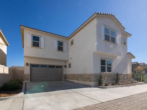 10833 Oxford Ln, Stanton, CA 90680