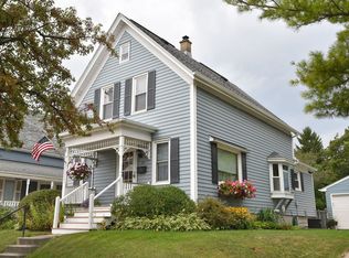 818 Washington St, Grafton, WI 53024