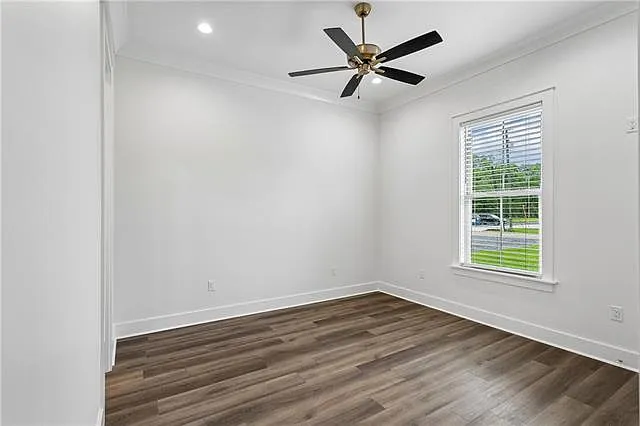 715 W 18th Ave — Photo 16