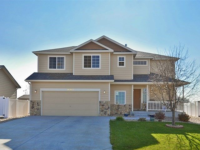 1st image of 16064 Cinnamon Cir
