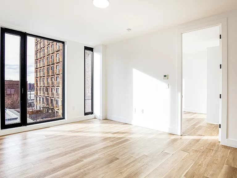 303 Wythe Ave #425 — Photo 2