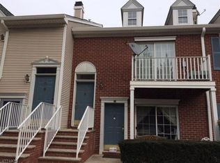 719 Well Sweep Rd, Whitehouse Station, NJ 08889