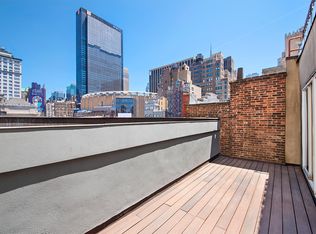 306 W 30th St APT 5F, New York, NY 10001