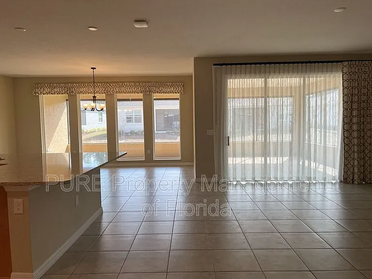 10376 SW 99th St — Photo 13