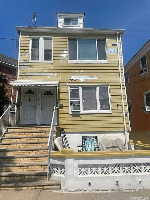 1st image of 4451 Barnes Avenue