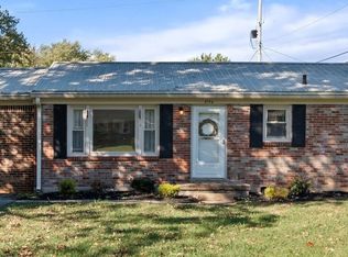 2706 Driftwood Dr, Springfield, TN 37172