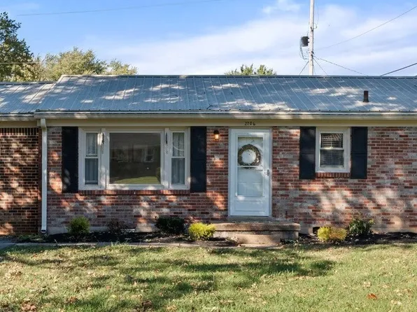 2706 Driftwood Dr, Springfield, TN 37172