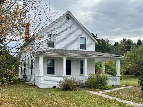 317 Wagner St, Crystal Falls, MI 49920