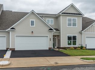 8684 Hope Farm Ln, Mechanicsville, VA 23111