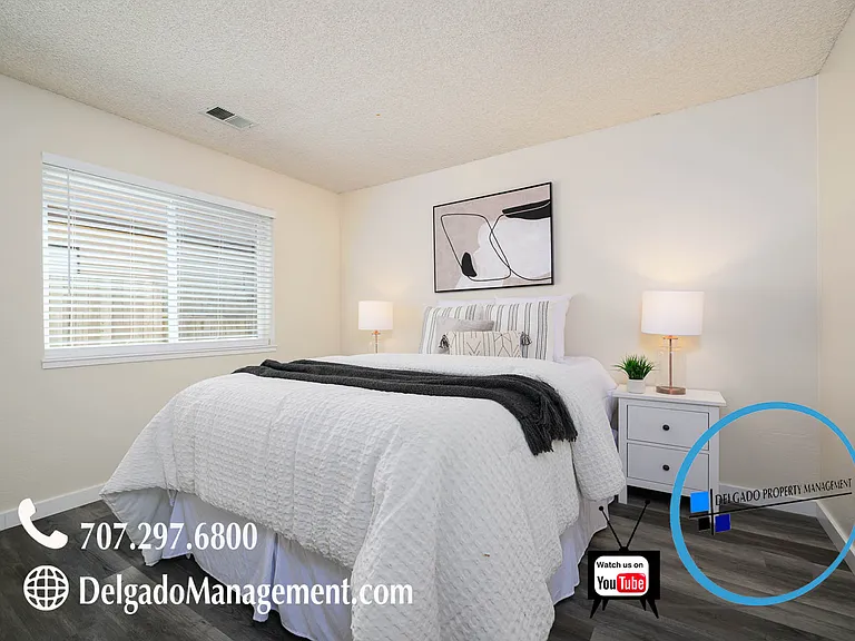 443 Greenbrier Ct — Photo 19