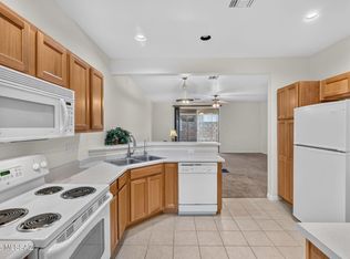 464 W Windham Blvd, Green Valley, AZ 85614