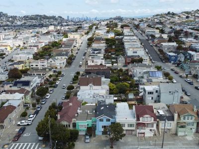 1063 Geneva Ave, San Francisco, CA, 94112