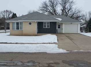 201 3rd St, Wellsburg, IA 50680