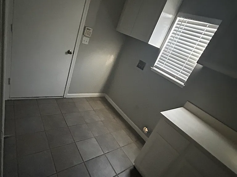 3713 Havenhurst Ct — Photo 10